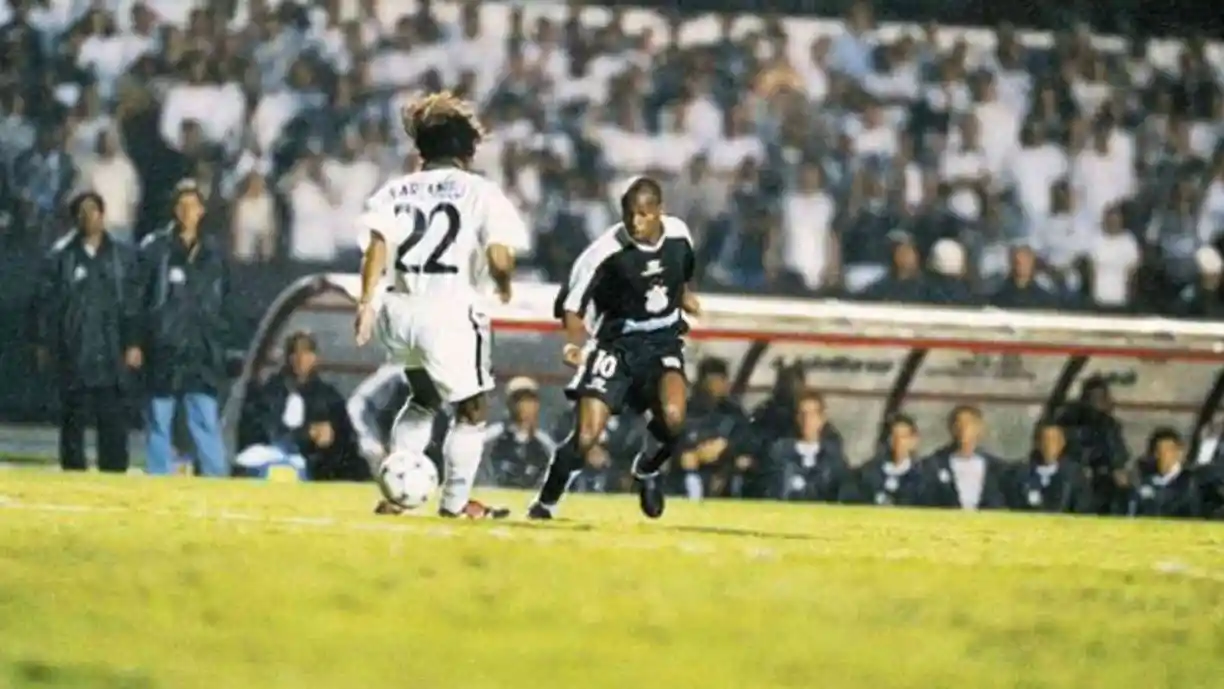 Real Madrid voltou a tropeçar em um Mundial de Clubes após 25 anos, desde o empate diante do Corinthians em 2000 - Foto: Reprodução