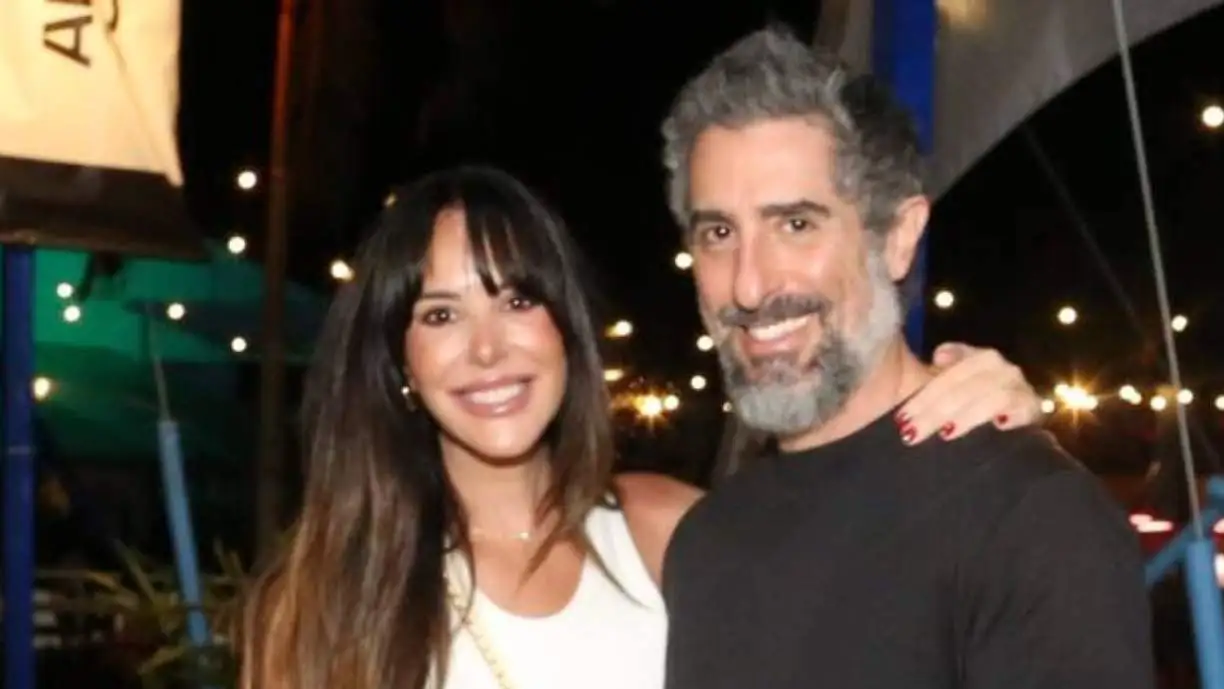 Marcos Mion completou 46 anos sexta-feira,  passou o dia ao lado da esposa, Suzana Gullo, em Paris. Foto: Reprodução