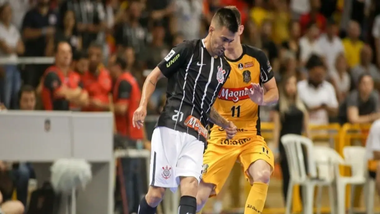 Aos 36 anos, Renatinho retorna ao Timão após seis anos, período em que viveu um dos melhores momentos de sua carreira no clube | Divulgação/Corinthians
