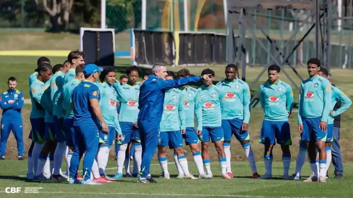 Jogador do Corinthians é cortado da Seleção Brasileira após sentir lesão muscular