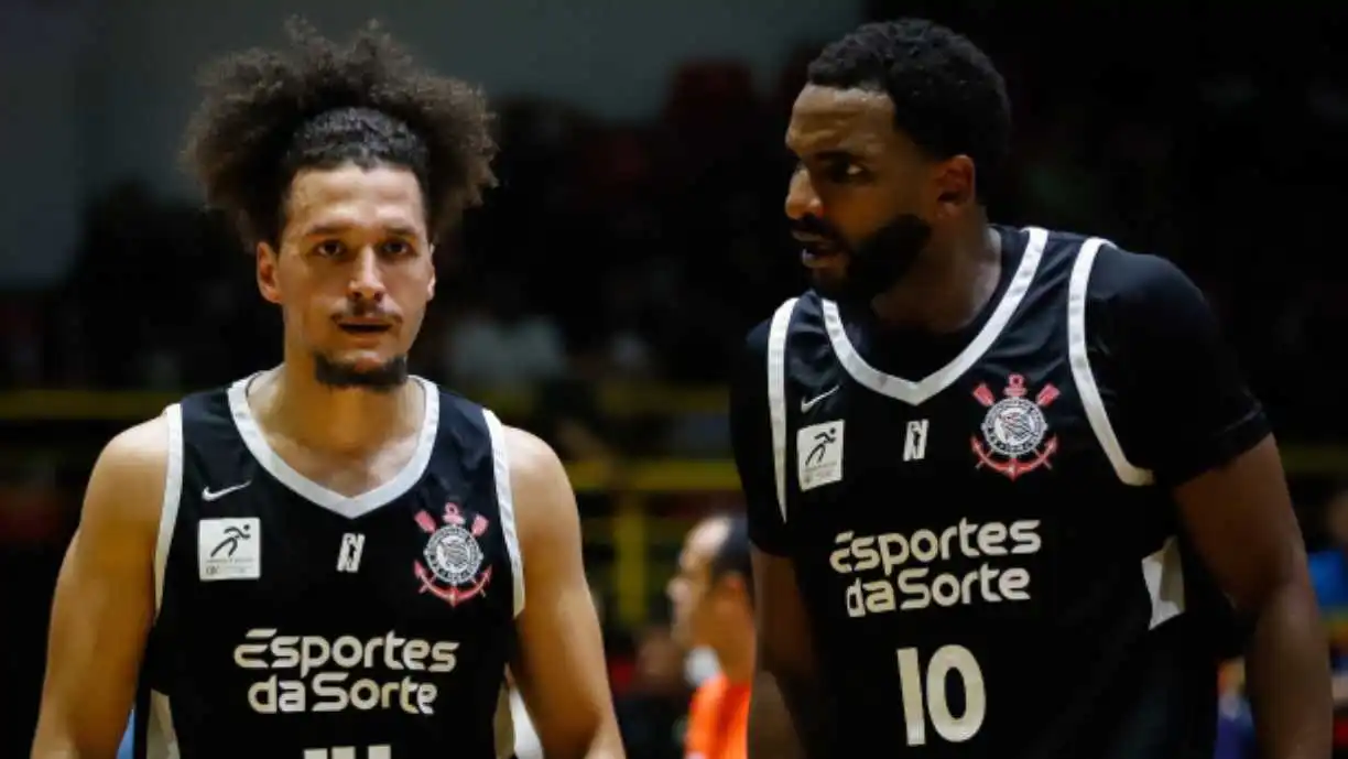 Ala tem contrato renovado com Corinthians e segue no elenco do Timão para a temporada 2024/25 do NBB, integrando a base mantida pelo clube. Foto: Reprodução