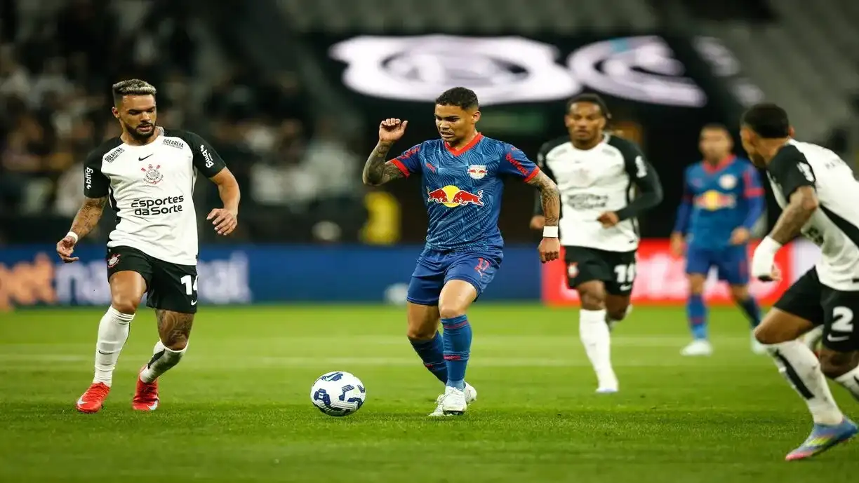 Dorival Júnior lamenta revés de hoje e foca no duelo do Corinthians diante do Ceará no Campeonato Brasileiro - Foto: Ari Ferreira Red Bull Bragantino