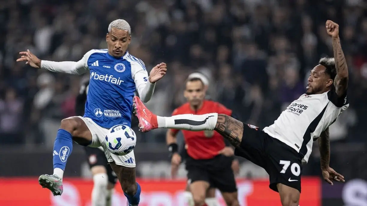 Corinthians x Cruzeiro: Neto critica dois jogadores do Timão no empate pelo Campeonato Brasileiro