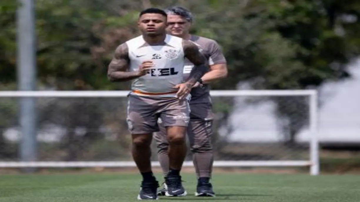 Lideranças do elenco do Corinthians pedem reunião com Osmar Stabile após demissão de fisioterapeuta