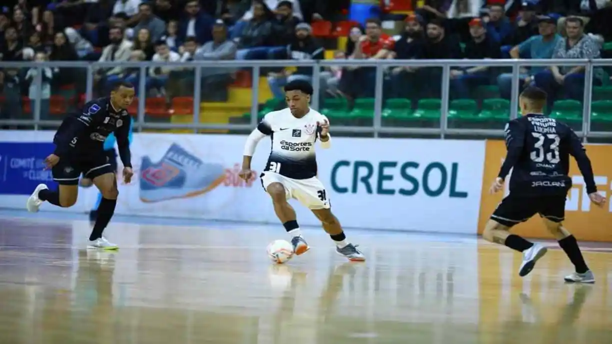 Rick atuou pela primeira vez no Ginásio Wlamir Marques e ajudou o Corinthians a vencer o Magnus pelo Campeonato Paulista - Foto: Reprodução