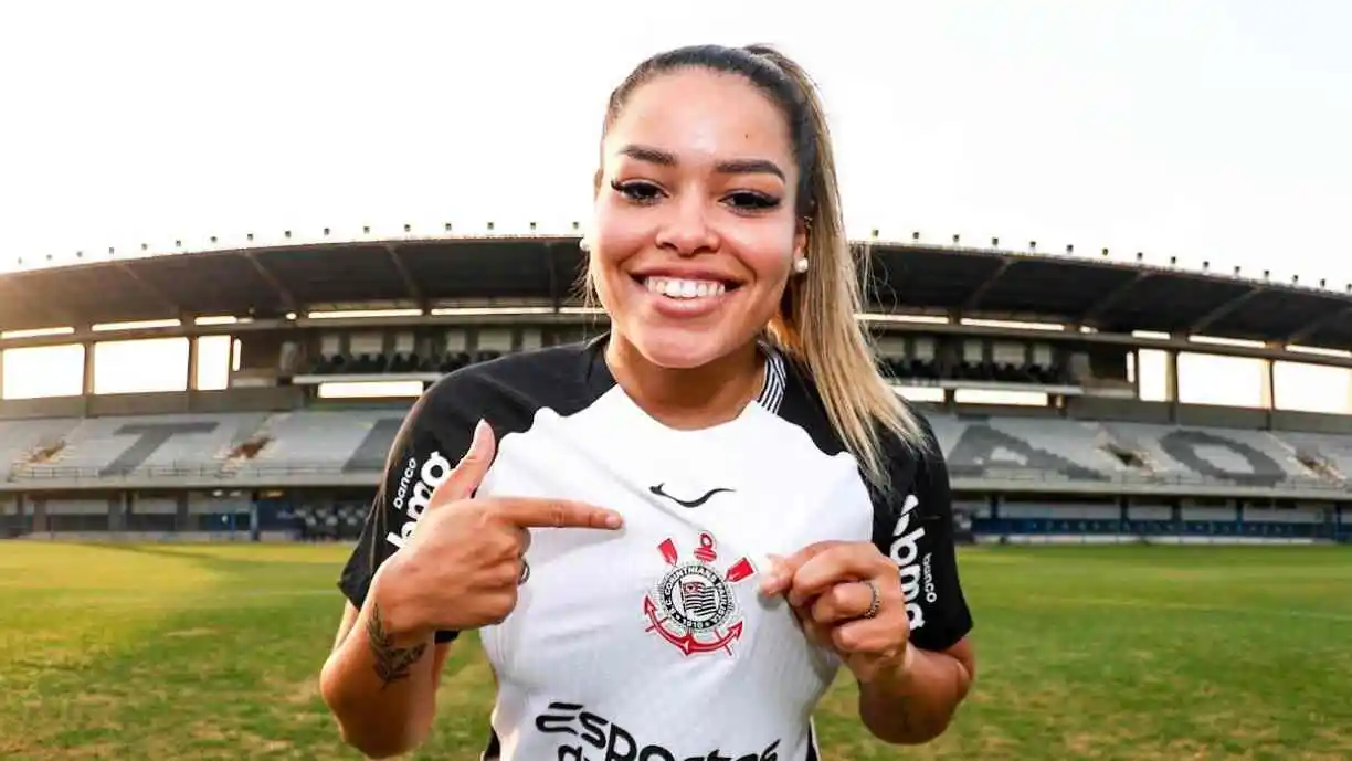 Ivana Fuso vibra com recepção da Fiel e projeta estreia com gols e assistências pelo Corinthians feminino. Foto: Rodrigo Gazzanel/Agencia Corinthians
