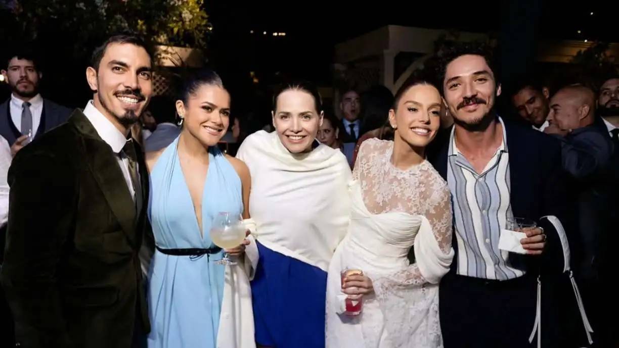 Maisa esteve presente no casamento e relembrou sua parceria com Giovanna em "Tudo Por Um Popstar". Foto/Reprodução.