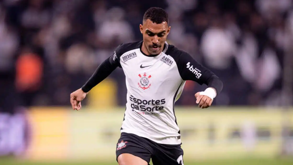 Matheuzinho nega proposta do Besiktas e reafirma compromisso com o Corinthians: “Meu foco está 100% aqui”. Foto: Rodrigo Coca / Agência Corinthians