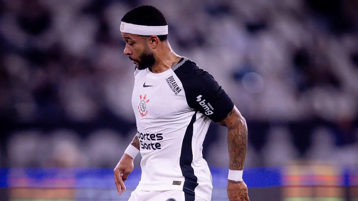 Ex-dirigente do Corinthians defende contratação de Memphis Depay: "O time teve um ganho financeiro"