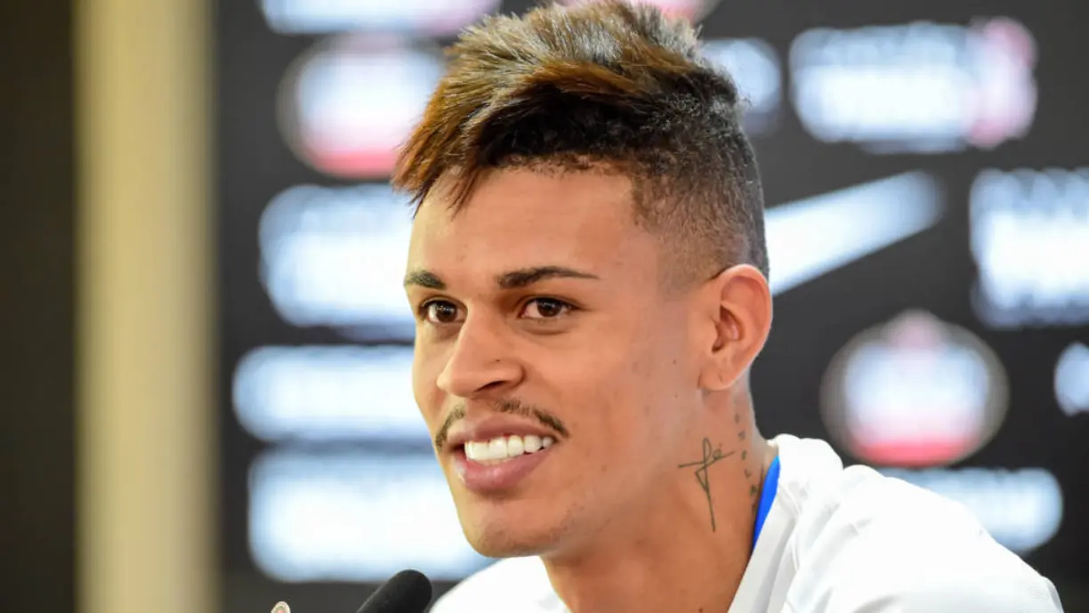 Richard atuou com a camisa do Timão, onde foi campeão Paulista no ano de 2019, até sair para o Athletico. Foto/Reprodução.