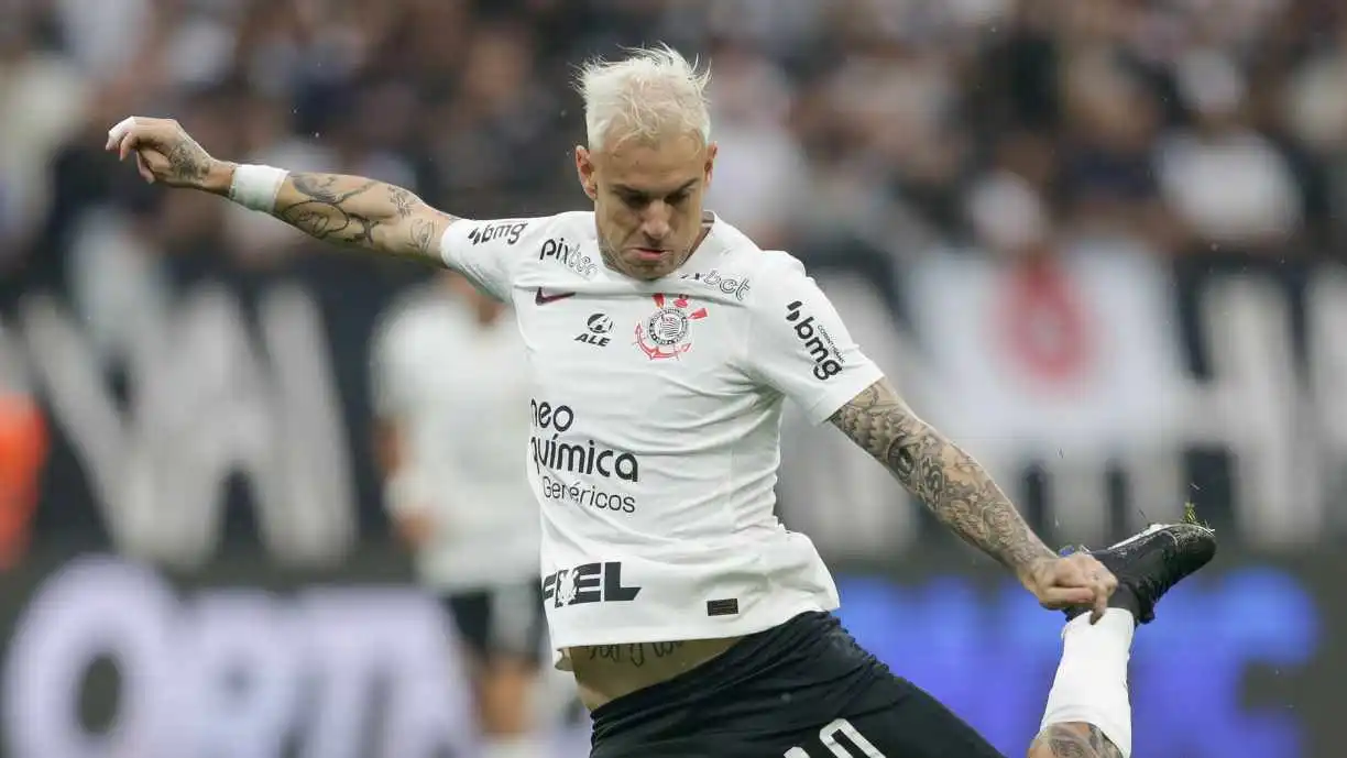Róger Guedes aproxima-se do Grêmio e pode virar adversário do Corinthians após aceitar reduzir salário. Foto: Rodrigo Coca / Agencia Corinthians