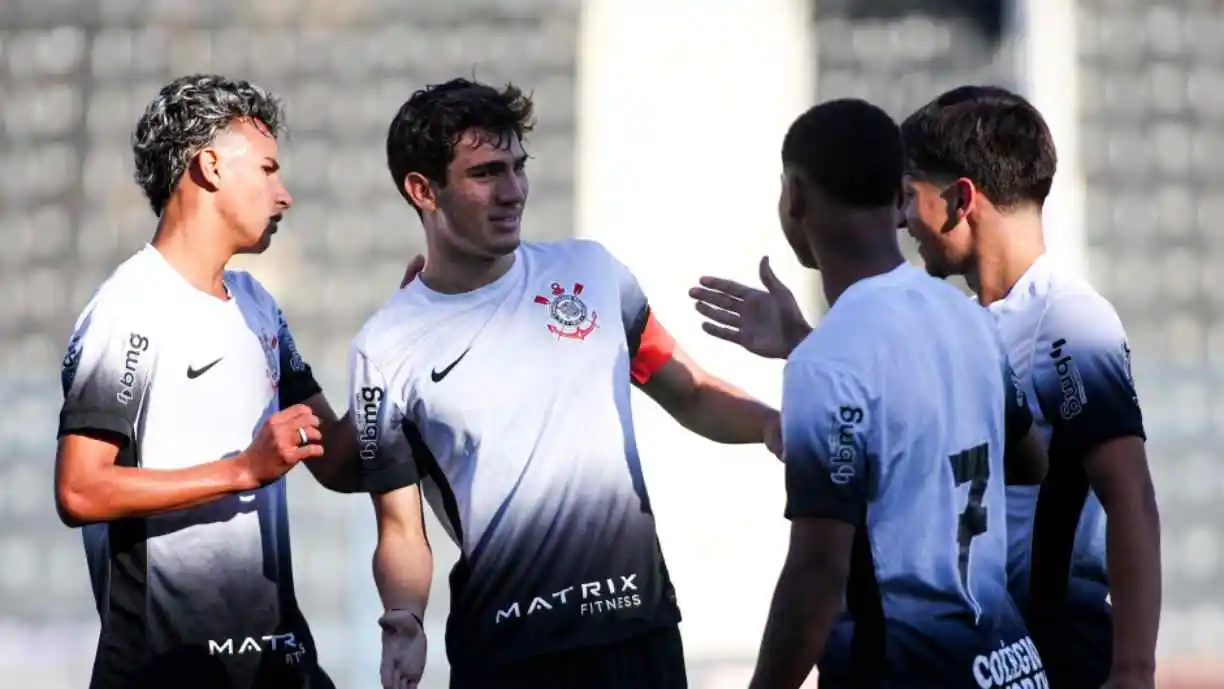 Corinthians enfrenta o Athletico-PR fora de casa em busca de mais uma vitória no Brasileirão Sub-17 e aproximação da liderança. Foto: Reprodução