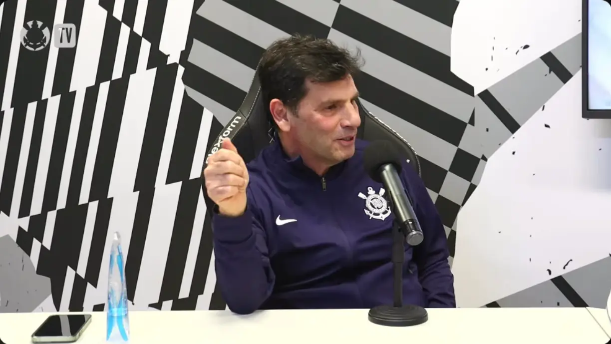 Vander relembra início no futsal do Corinthians marcado por insegurança, superação e paixão pelo esporte. Foto: Reprodução