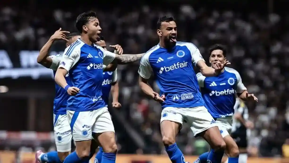 Ex-Corinthians está na mira do Atlético Mineiro para assumir vaga de Cuca