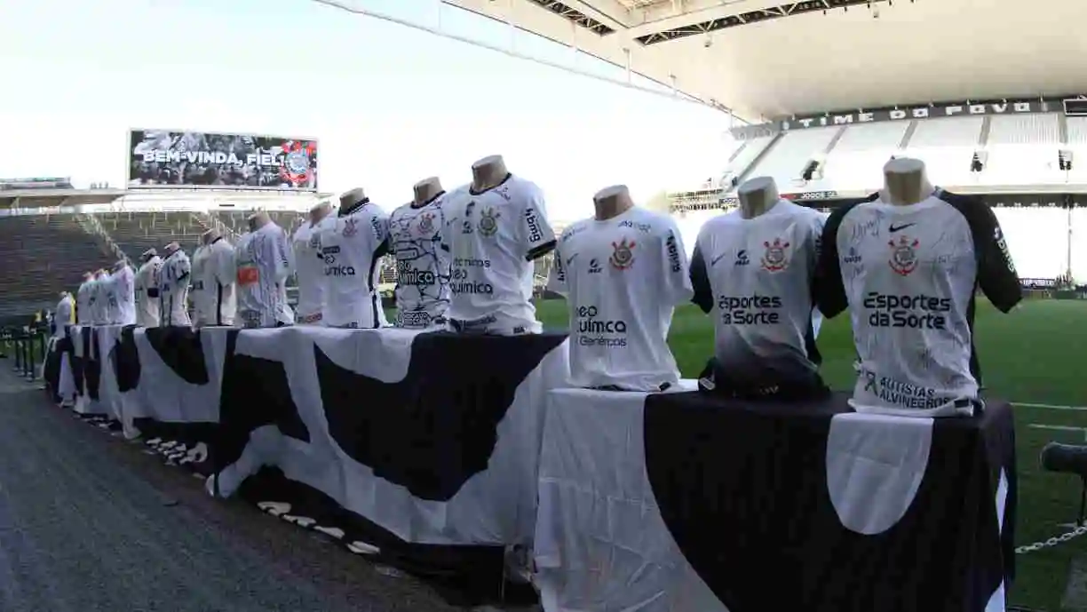 Corinthians e Nike celebram 20 anos de parceria com exposição inédita na Neo Química Arena. Foto: José Manoel Idalgo/ Agência Corinthians
