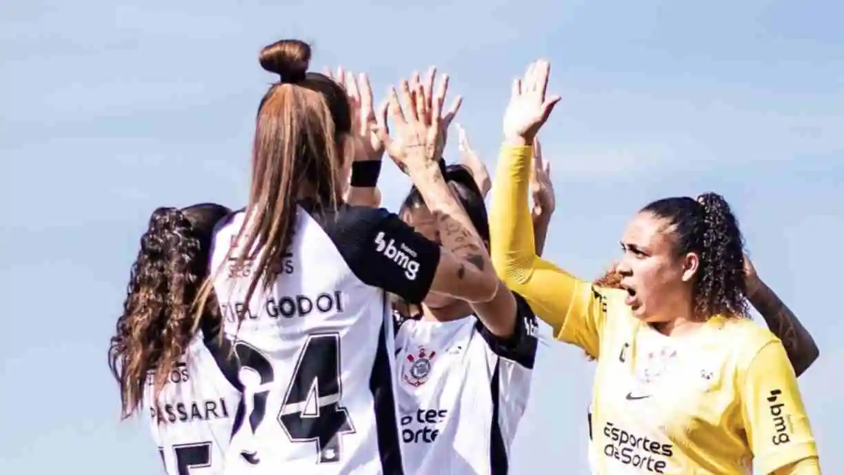 Corinthians feminino encara o São Paulo na semifinal do Brasileirão e disputa premiação histórica. Foto: Pedro Zacchi / Agência Paulistão