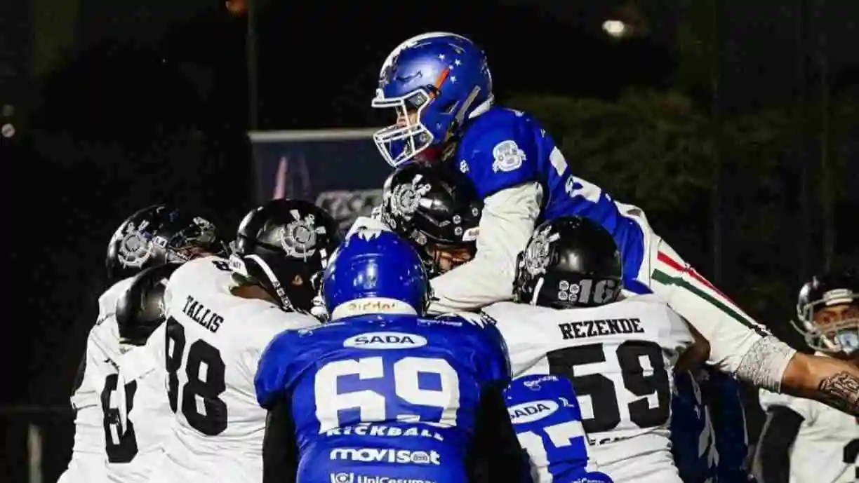Corinthians Steamrollers perde para o Cruzeiro na Superliga, mas foca na evolução e aprendizado para os próximos desafios. Foto: Divulgação/Corinthians