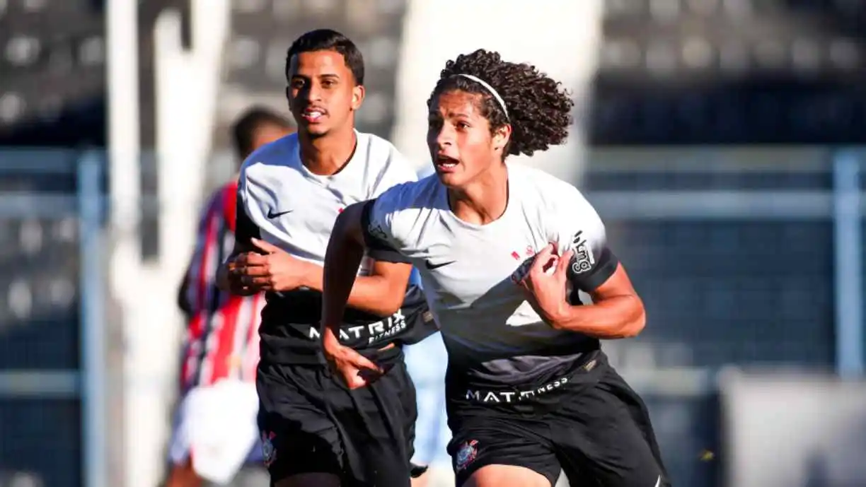 Kayque Dallaqua aponta falta de ritmo e finalização como causas da derrota do Corinthians Sub-17 para o São José. Foto: Rodrigo Gazzanel/ Agência Corinthians