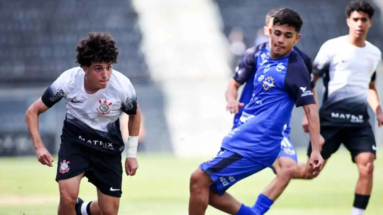 O Corinthians Sub-17 perde para o São José e vê invencibilidade cair na segunda fase do Paulista. Foto: Rodrigo Gazzanel / Agência Corinthians