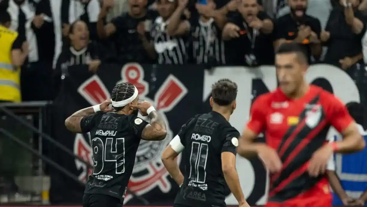 Athletico x Corinthians se encaram na noite de hoje e o Timão leva vantagem nas partidas anteriores - Foto: Rodrigo Coca/Agência Corinthians