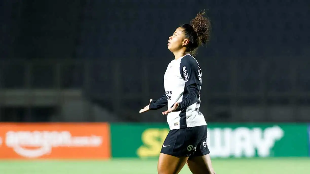 Day Rodríguez desencanta e marca o primeiro gol com a camisa do Corinthians