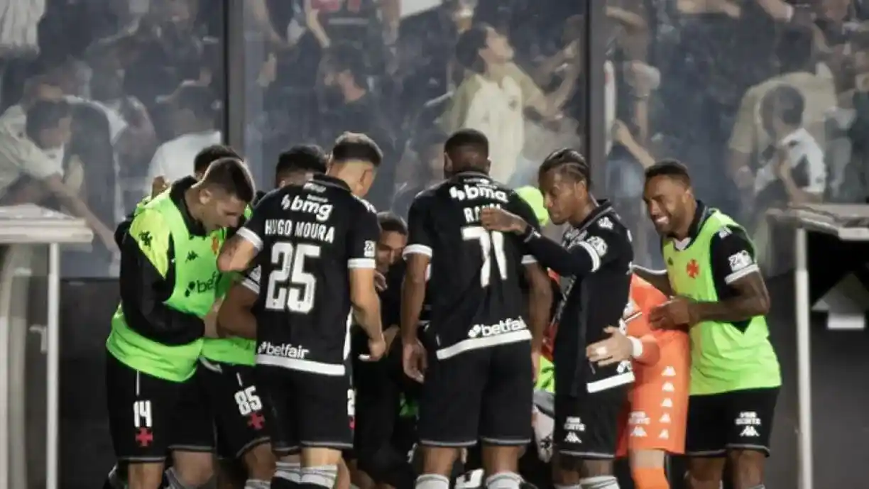 Ex-Corinthians pede para deixar clube da Série A do Campeonato Brasileiro