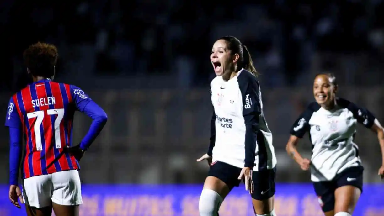 Érika busca volta por cima e deseja renovar com o Corinthians