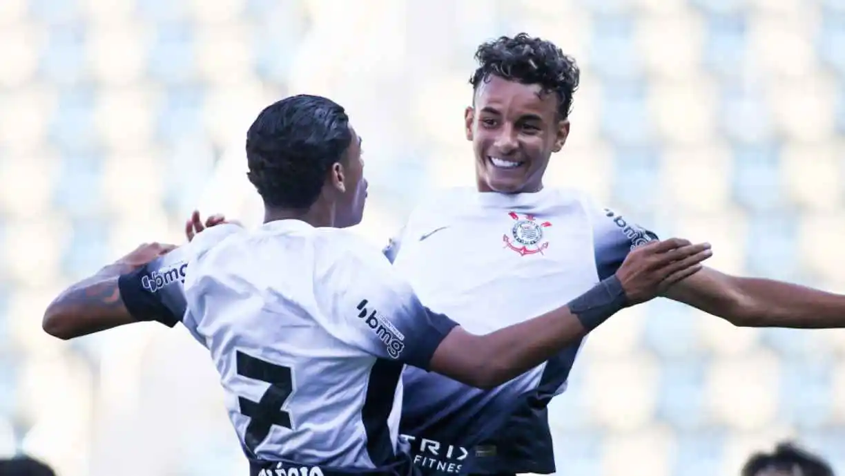 Após saída de Kauê Furquim, Corinthians acelera renovações com Gui Amorim e Nícollas para proteger talentos da base. Foto: Rodrigo Gazzanel/ Agência Corinthians