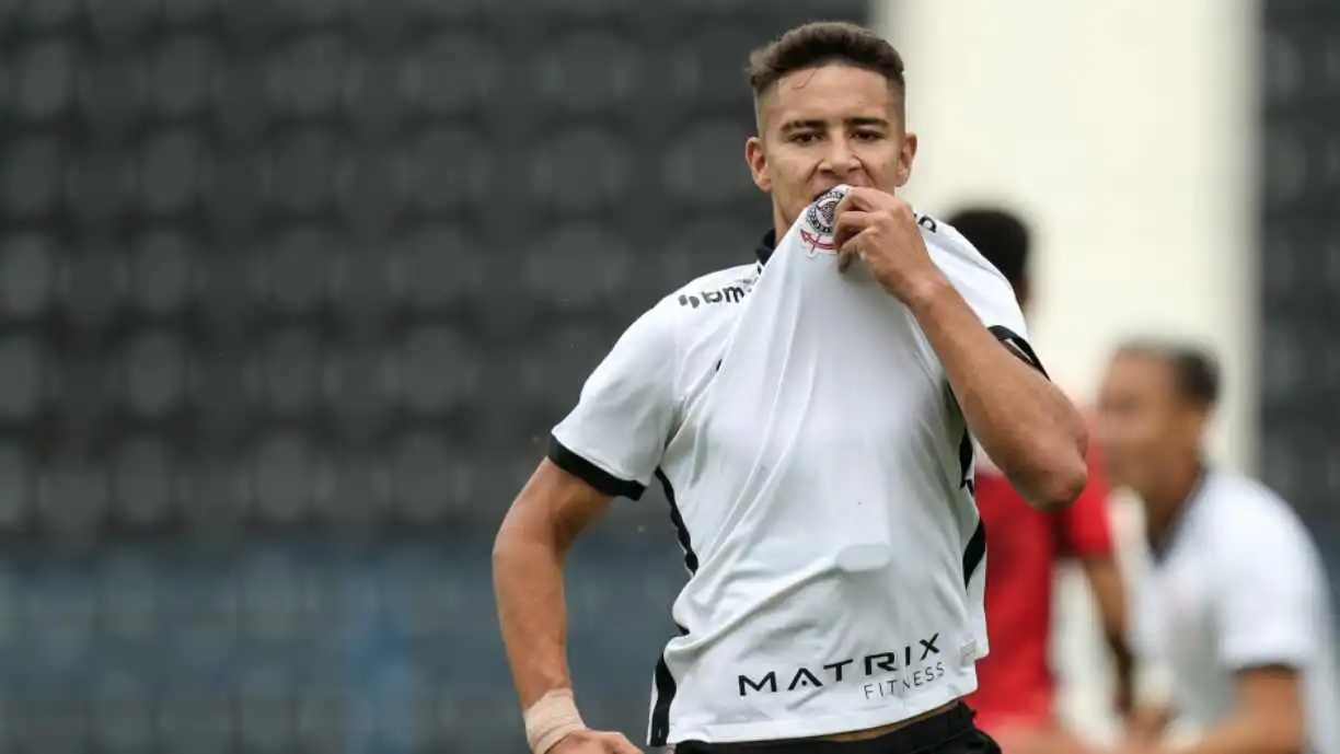 Keven relembra saída conturbada do Corinthians e início de carreira na Espanha. Foto: Divulgação/Corinthians