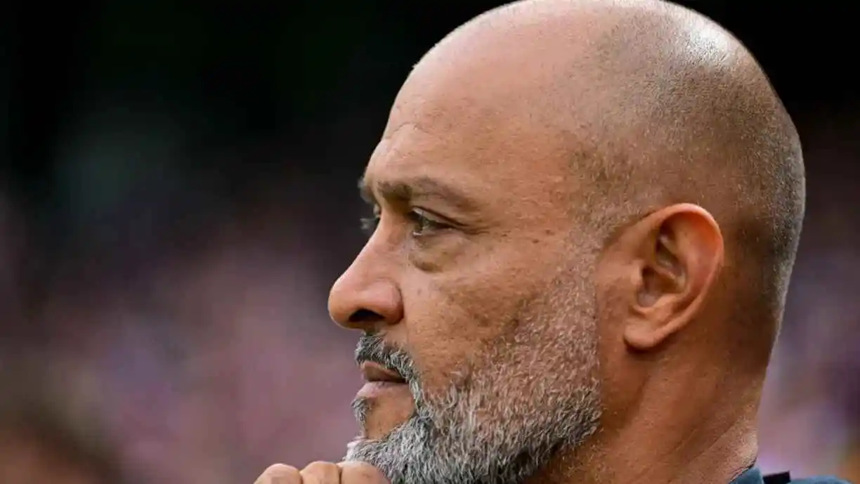 Tensão nos bastidores do Nottingham Forest: divergências entre Nuno Espírito Santo e Edu Gaspar, ídolo do Corinthians. Foto: Ben Stansall/AFP
