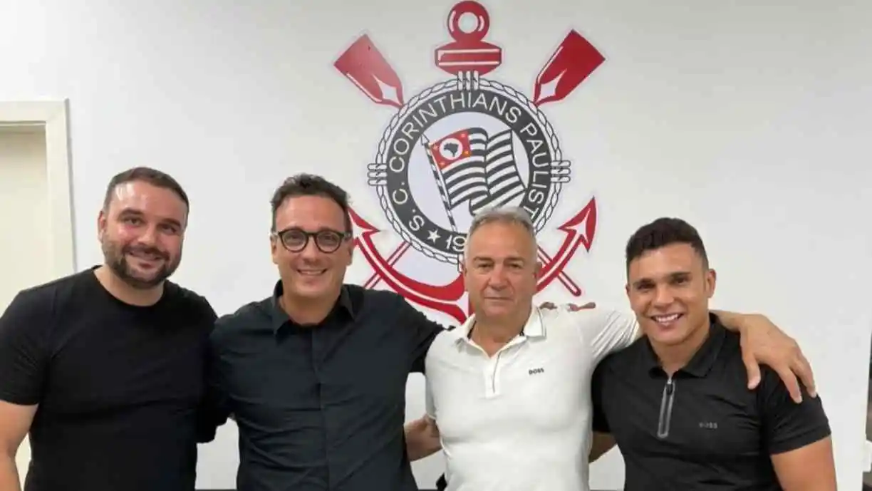 Dirigentes do Real Murcia visitam o CT Joaquim Grava para troca de experiências com o Corinthians. Foto: Reprodução Instagram