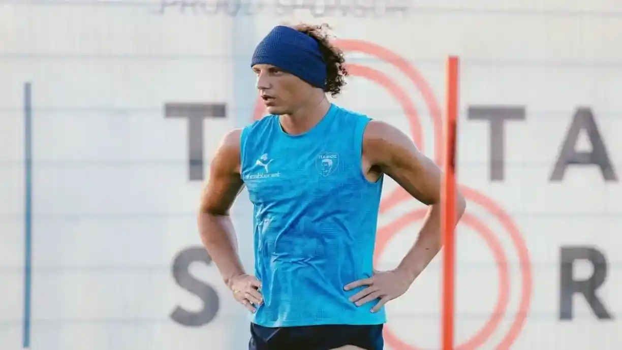 David Luiz não escondeu o seu amor pelo Corinthians em entrevista recente. Zagueiro ainda relembrou confrontos entre eles - Foto: Reprodução