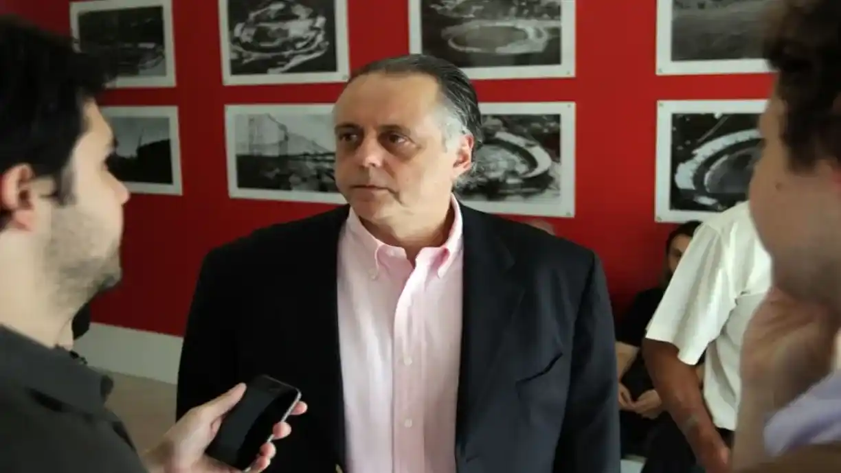 Ex-presidente do Inter diz que título do Corinthians em 2005 tem “asterisco” por polêmicas e interferências que marcaram o campeonato - Foto: Reprodução