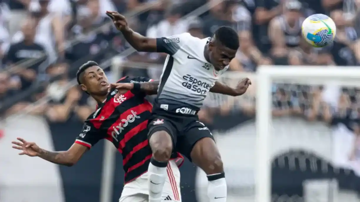 Corinthians e Flamengo jogam hoje às 20h30 na Neo Química Arena pela 25ª rodada; transmissão em três canais e tempo real no ge - Foto: Reprodução