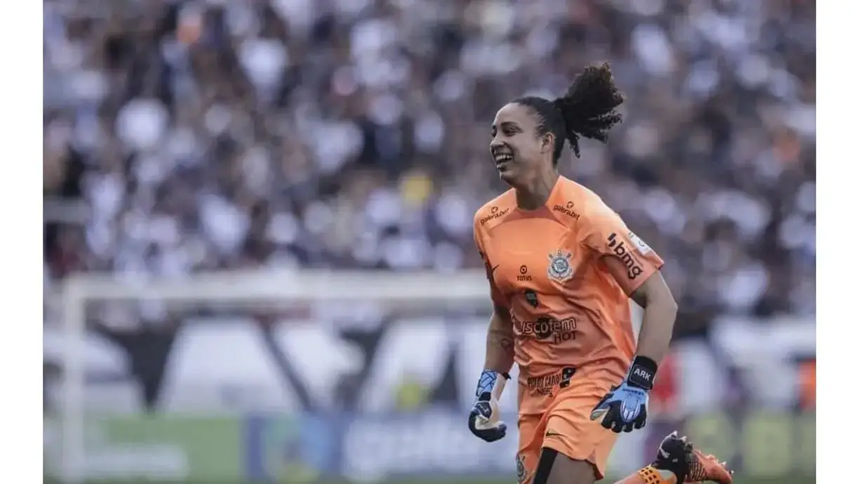 Goleira do Corinthians tem contrato até o final desta temporada e ainda não sabe se fica no Timão em 2026 - Foto: Divulgação/Staff Images/CBF