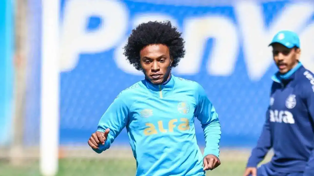 Ex-Corinthians, Willian iniciou a sua trajetória pelo Grêmio nesta terça-feira (09) - Foto: Lucas Uebel/Grêmio FBPA