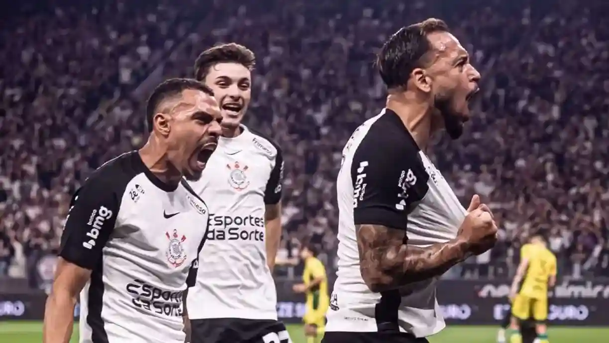 Corinthians encerrou jejum longo dentro de casa depois de derrotar o Mirassol no Campeonato Brasileiro - Foto: Rodrigo Coca/Agência Corinthians