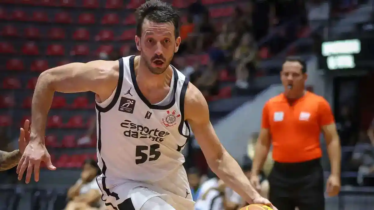 Corinthians e Flamengo farão um duelo pelo NBB na próxima sexta (31) e o Timão vai em busca de vitória no torneio - Foto: Beto Miller / Agência Corinthians