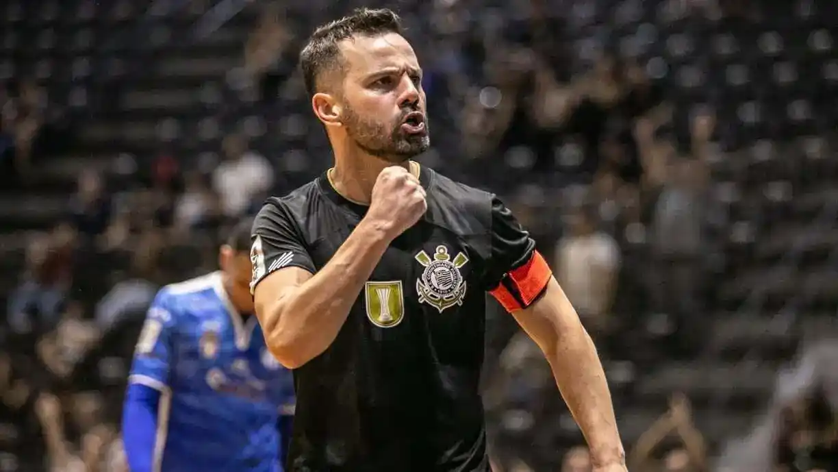 Ídolo do Corinthians, comentou sobre a sua trajetória na equipe depois da vitória do alvinegro contra o Carlos Barbosa - Foto: Yuri Gomes/Agência Corinthians