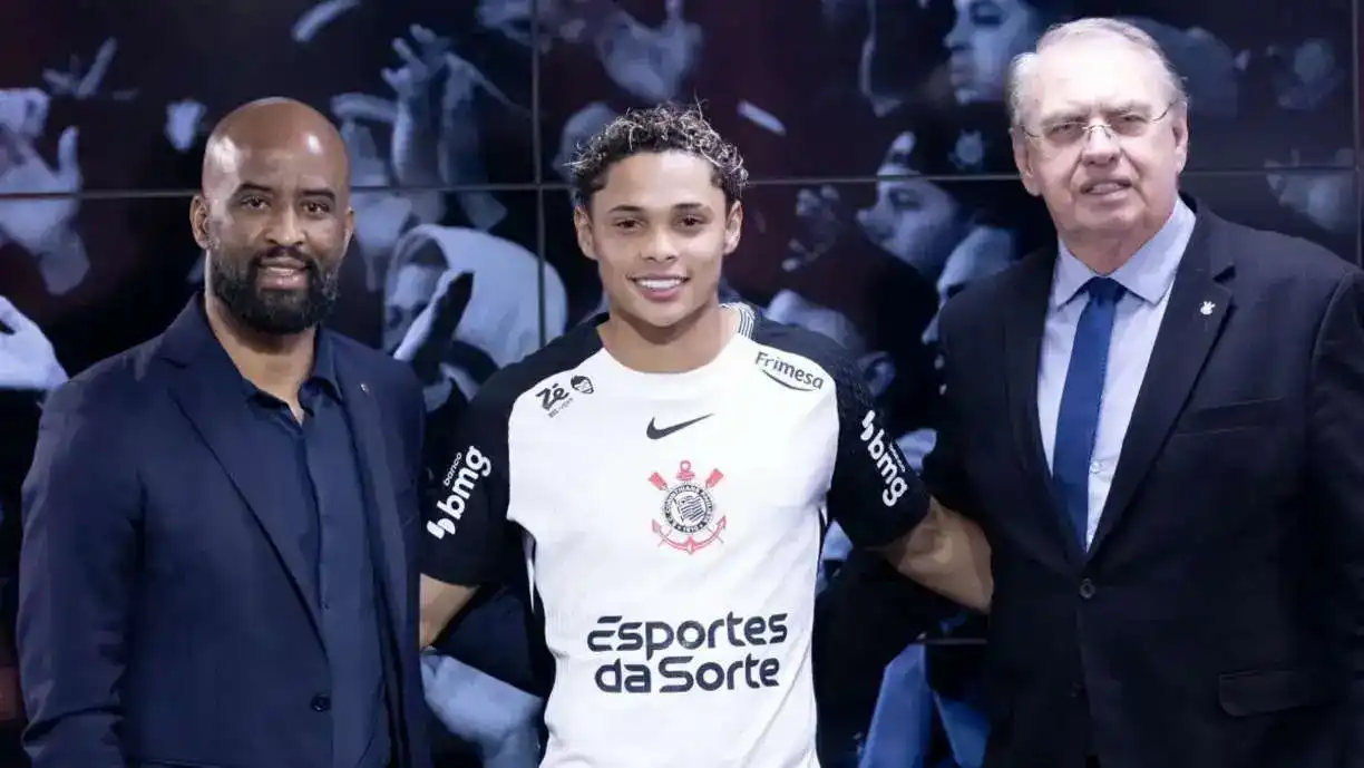 Dieguinho acertou a extensão de contrato com o Corinthians até dezembro de 2029 - Foto: Rodrigo Coca/Agência Corinthians