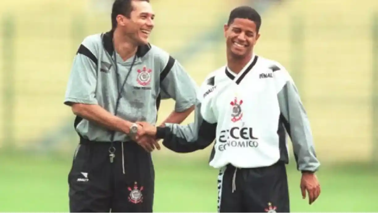 Ex-Corinthians, Canderlei Luxemburgo vai tentar se eleger para Senador em 2026; treinador recusou proposta da Portuguesa - Foto: Reprodução