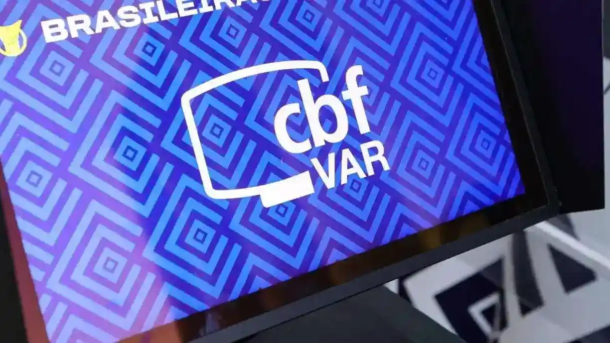 O Corinthians é um dos times do Brasileirão com menos decisões favoráveis e CBF tenta melhorar arbitragem - Foto: Divulgação/CBF