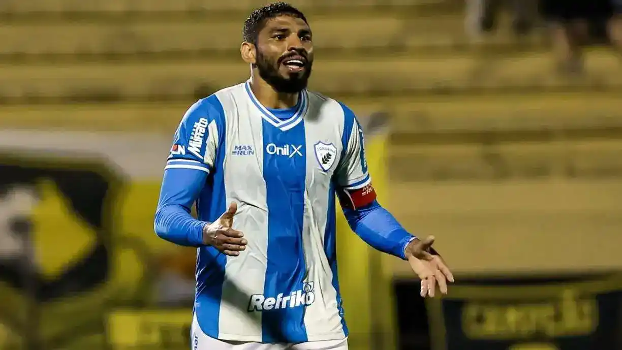 Wallace busca subir de divisão com o Londrina e conta com ex-Corinthians para conquistar a vaga para a Série B do Brasileirão - Foto: Reprodução/Internet