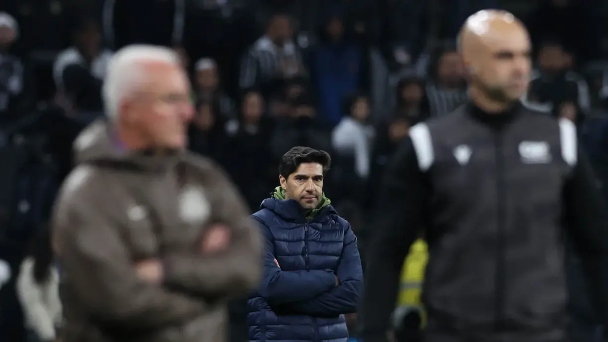 Abel Ferreira citou o Corinthians em desabafo, lembrando eliminação na Copa do Brasil e críticas sofridas - Foto: Reprodução