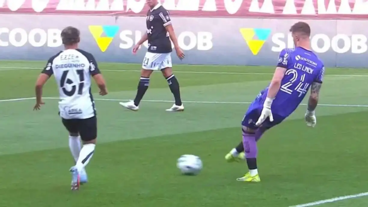 Dorival elogia primeiro tempo do Corinthians e mira semifinal da Copa do Brasil: "Temos que..."