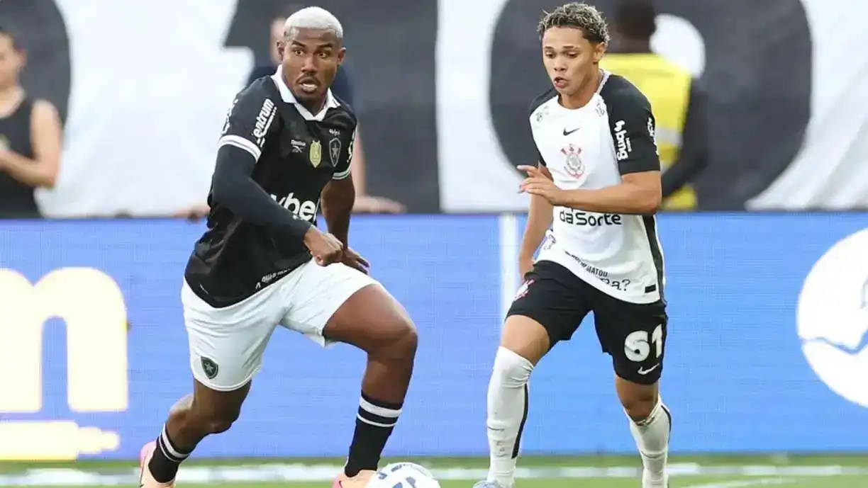 Dorival Júnior compara nível de investimento do Corinthians com outras equipes do Brasileirão