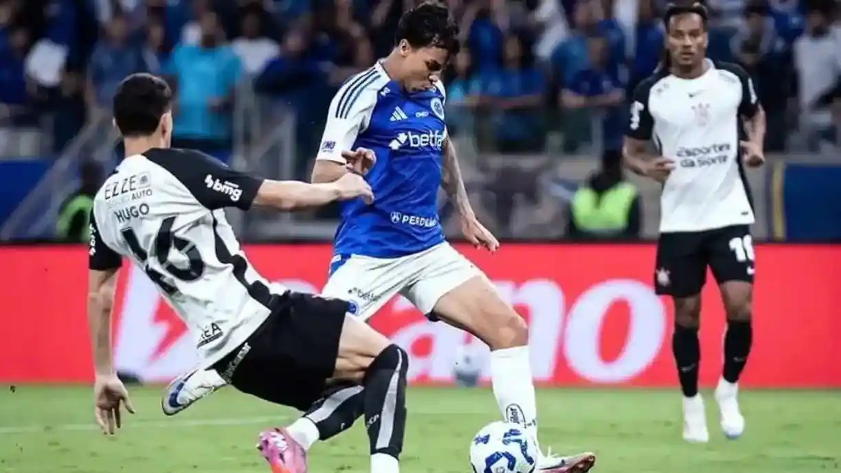 Cássio analisa vitória do Cruzeiro sobre o Corinthians e exalta Dorival Júnior - Foto: Gustavo Aleixo/Cruzeiro