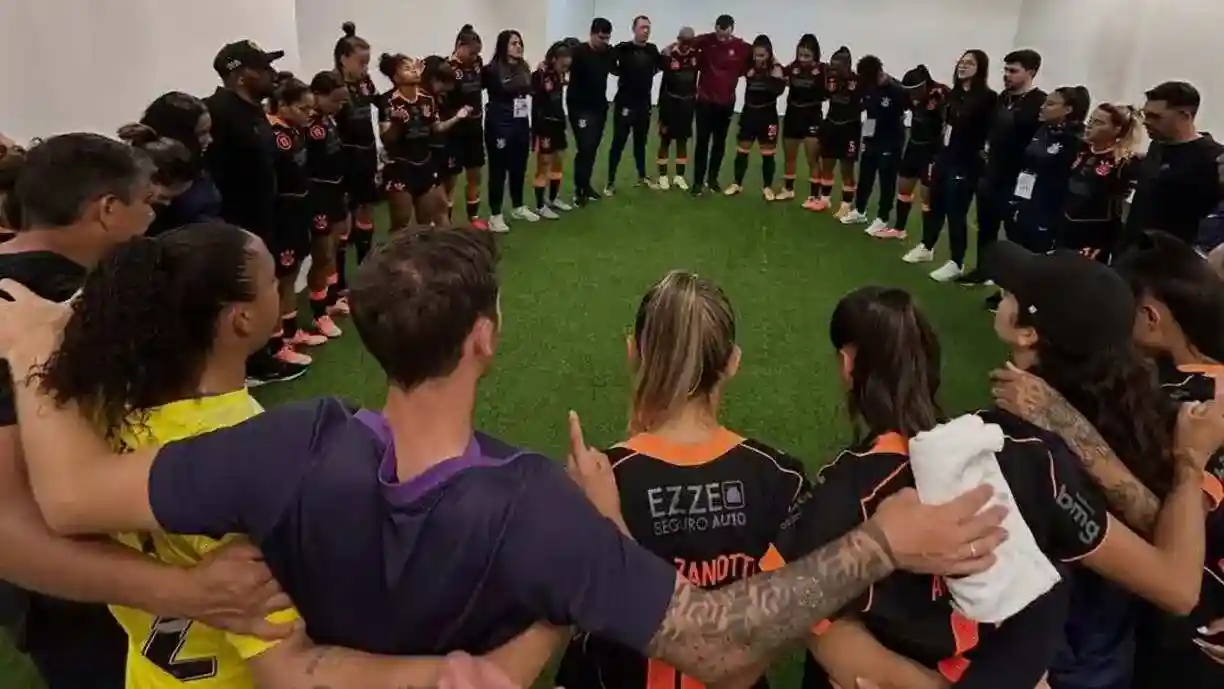 Corinthians busca título do Paulistão após as conquistas da Libertadores e do Brasileirão - Foto: Reprodução/Instagram - Corinthians Feminino