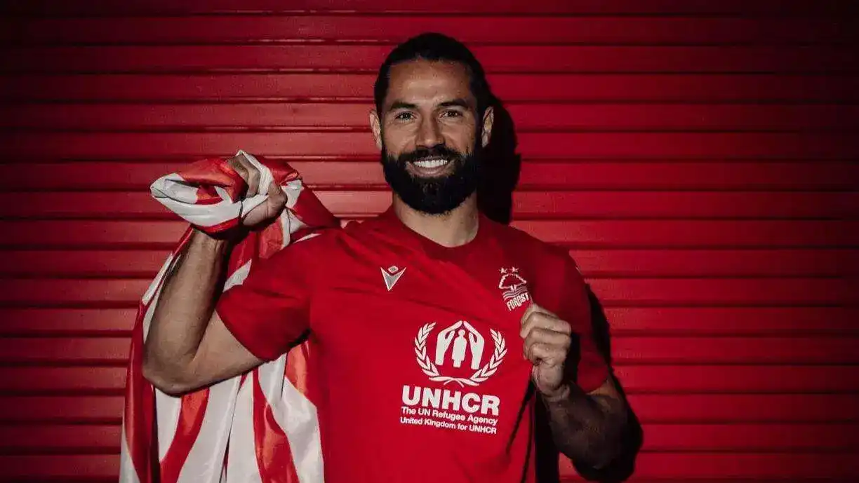 Ex-Corinthians, Felipe Augusto comentou sobre a sua passagem no futebol europeu e detalha aposentadoria precoce - Foto: Divulgação/Nottingham Forest