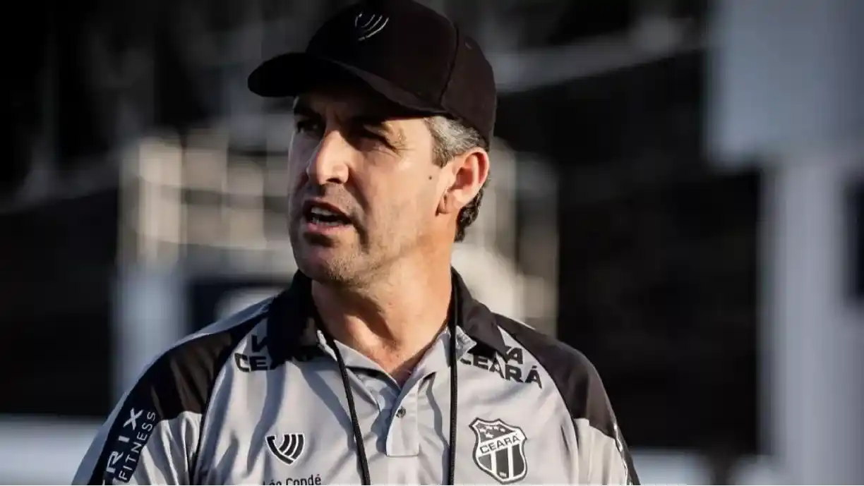 Léo Condé prevê mudanças no Ceará contra o Corinthians por desgaste físico - Foto: Reprodução/Instagram/@cearasc